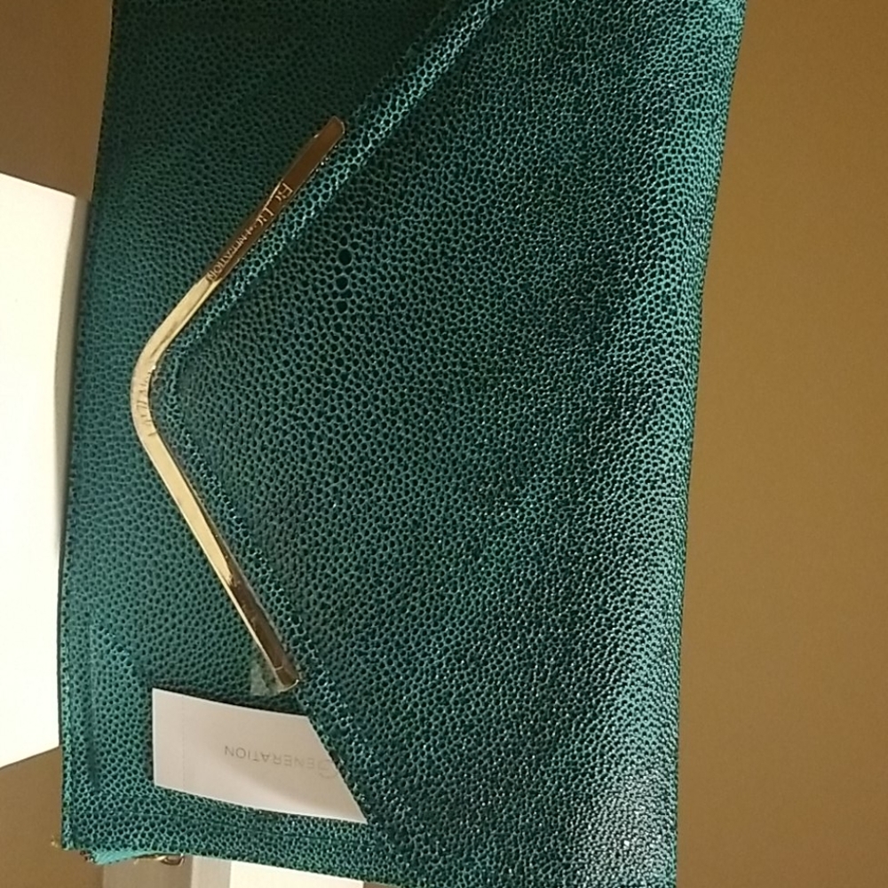 Purse - Picture 5 of 9